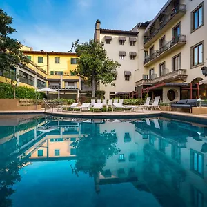 **** Otel Croce Di Malta İtalya
