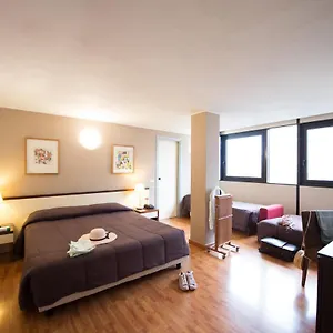 Ibis Styles Cristal Hotel