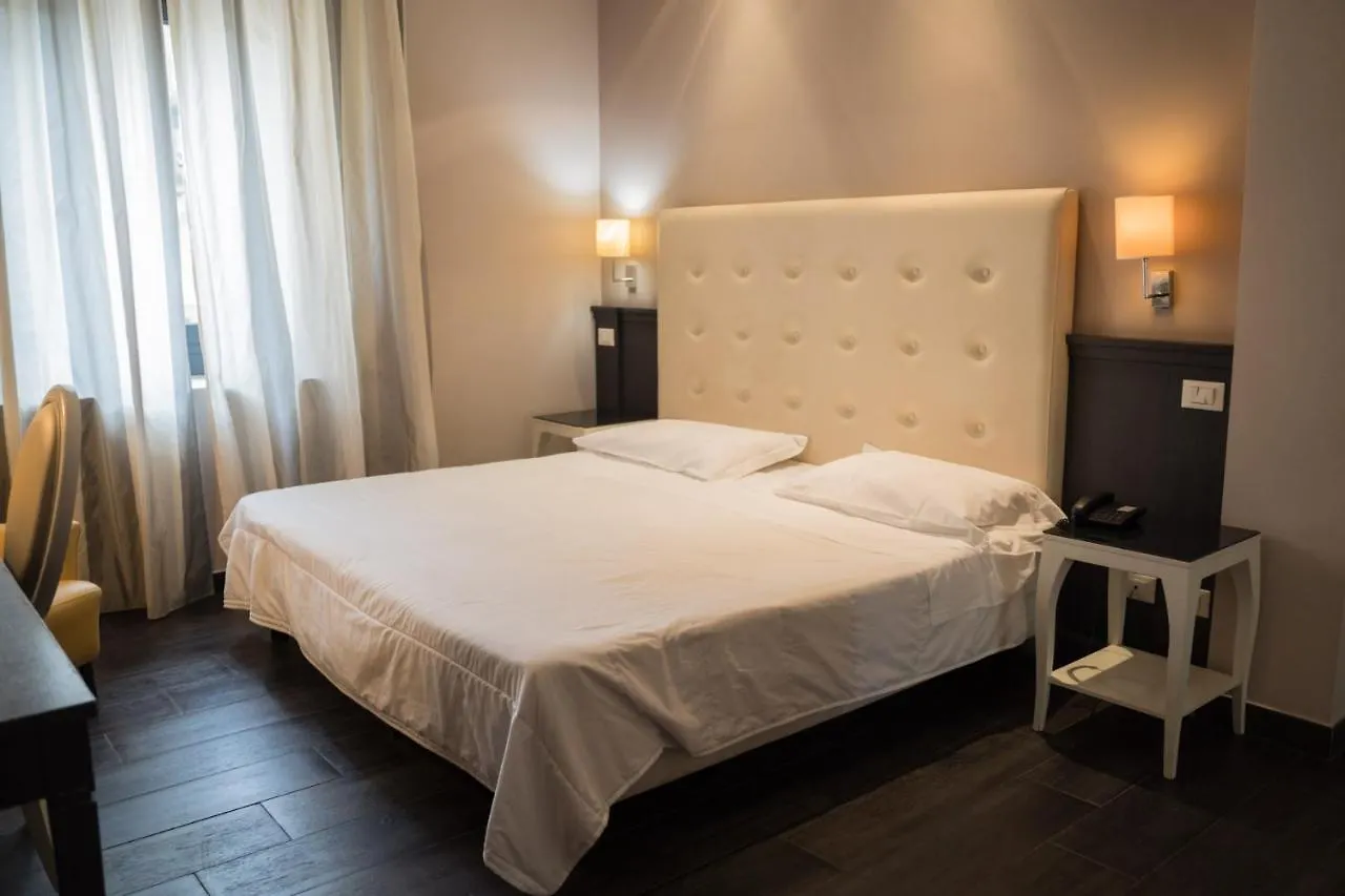 Hotel Mediterraneo Палермо Италия