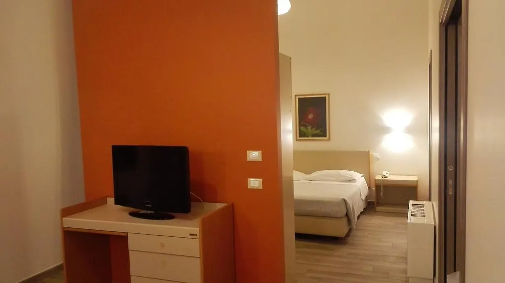 ***  Hotel Mediterraneo Палермо Италия